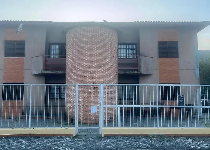 Apartamento Pereque Frente Mar